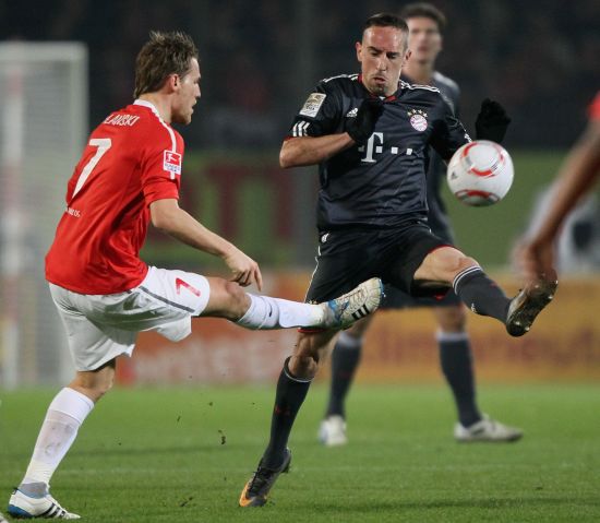 展现最顽强 展现最顽强